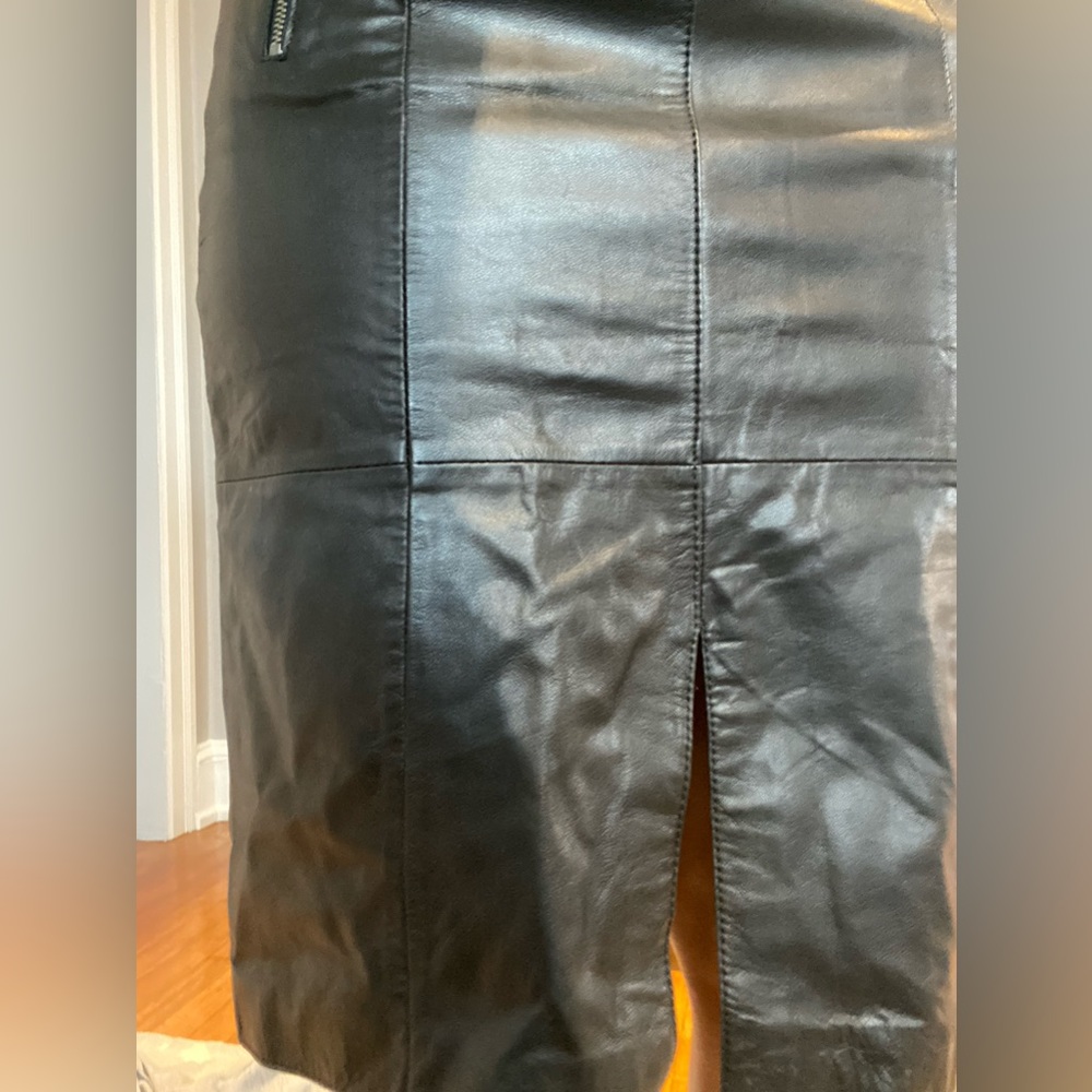 Halogen x Nordstrom • Genuine Leather Pencil Skirt in Black